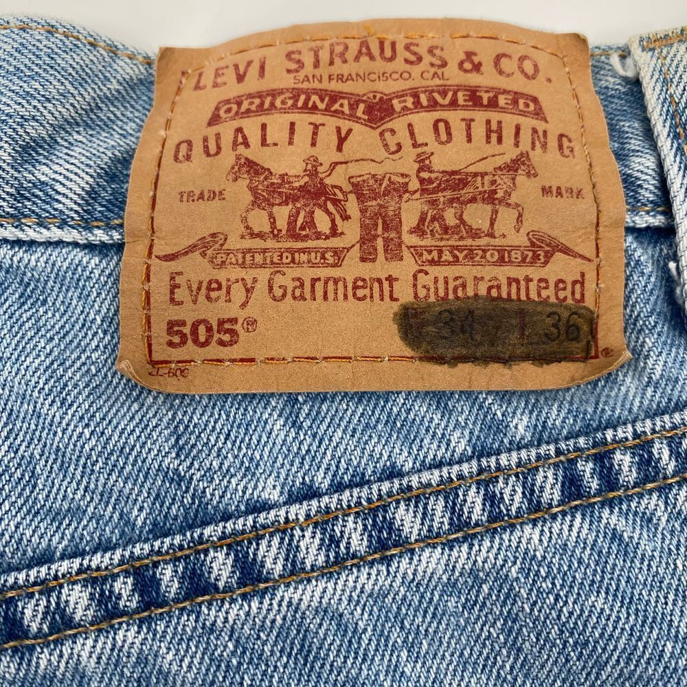 Vintage Levi's 505 Jeans Regular Fit Straight Leg 34x36 - Date Code 3/2001 - Y2K - Picture 7 of 12
